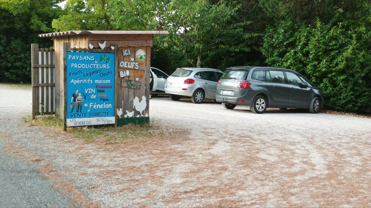 Paysannerie Des Versanes - Chambres Et Gite Tour-de-Faure Eksteriør bilde